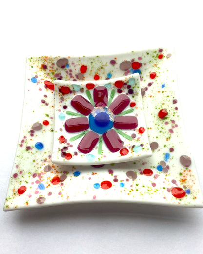 Fused Glass Flower Dish Set – Cranberry & Blue (Set of Two)