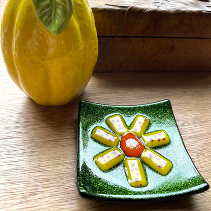 Green Aventurine Fused Glass Daisy Dish